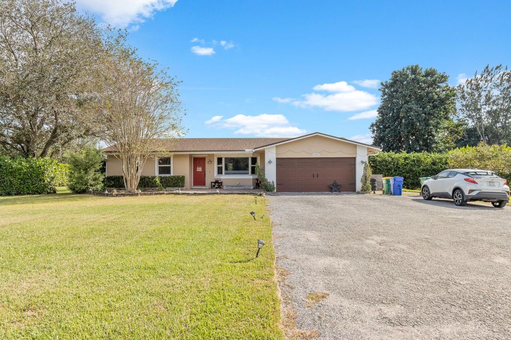 Photo of 5400 SW 188th Avenue, Southwest Ranches, FL 33332 (MLS # F10413965)