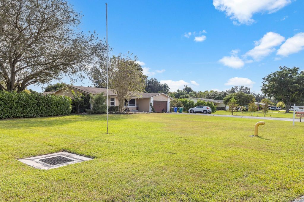 Photo of 5400 SW 188th Avenue, Southwest Ranches, FL 33332 (MLS # F10413965)