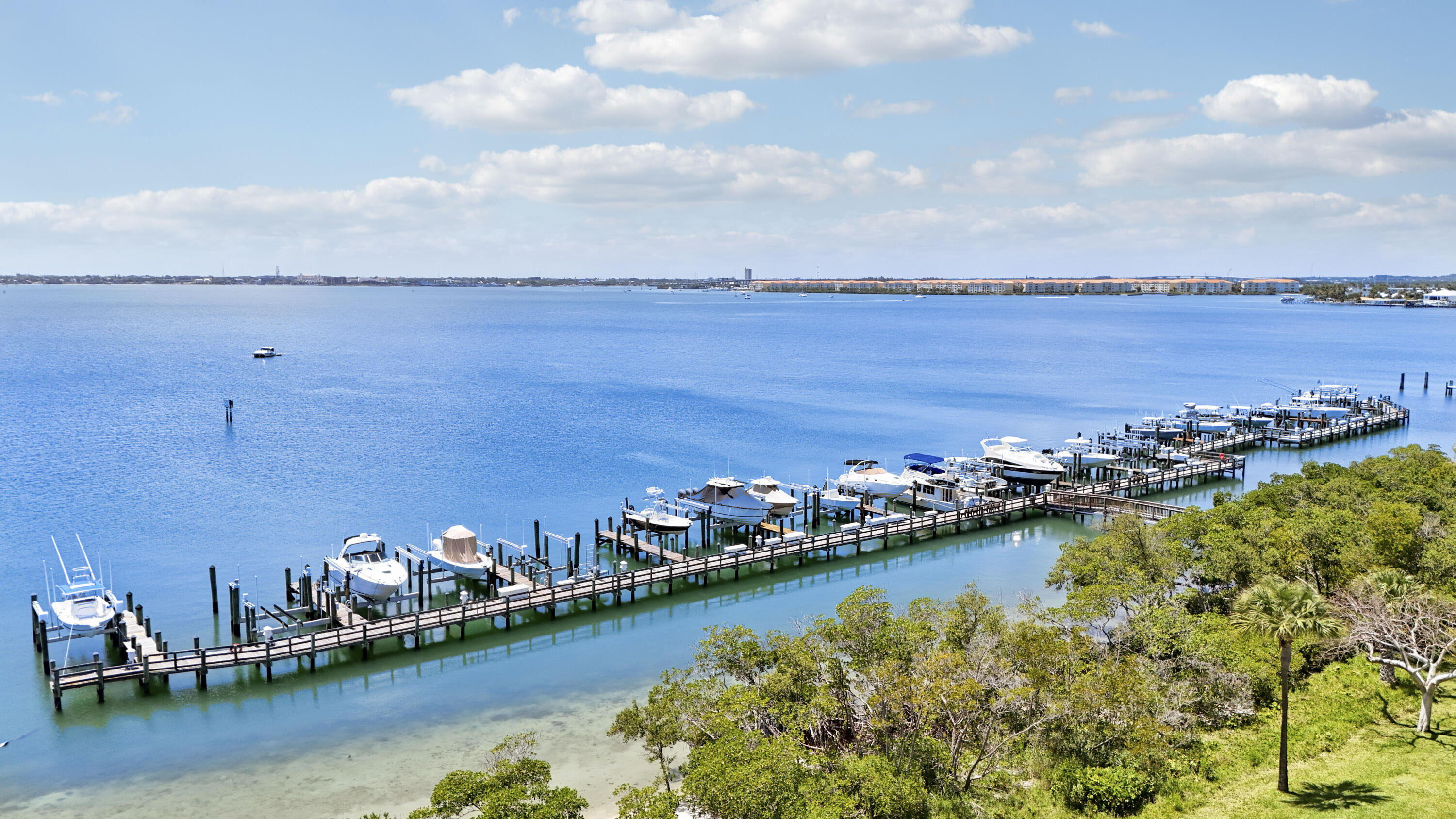 Mariner Bay - Residential