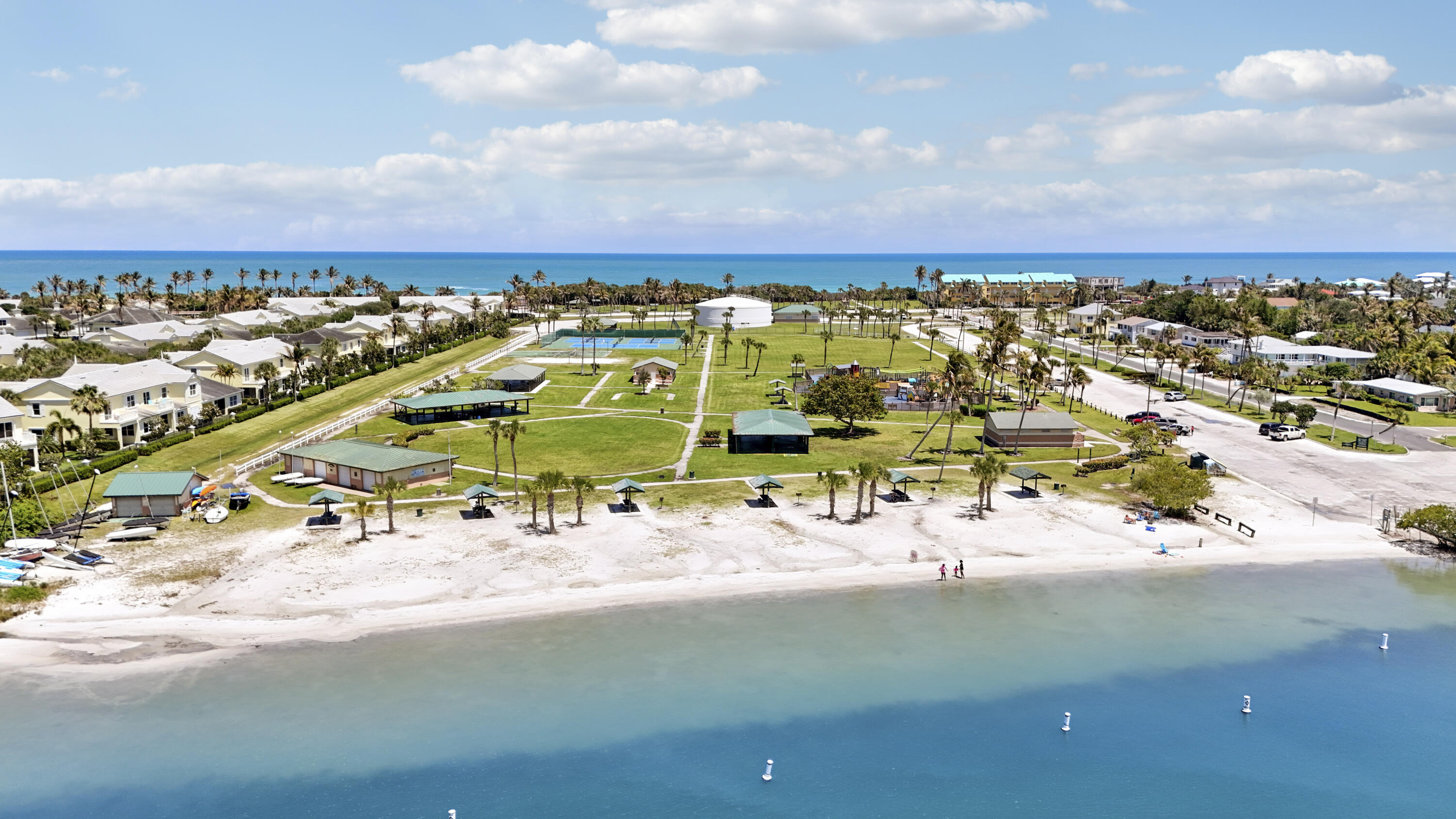 Mariner Bay - Residential