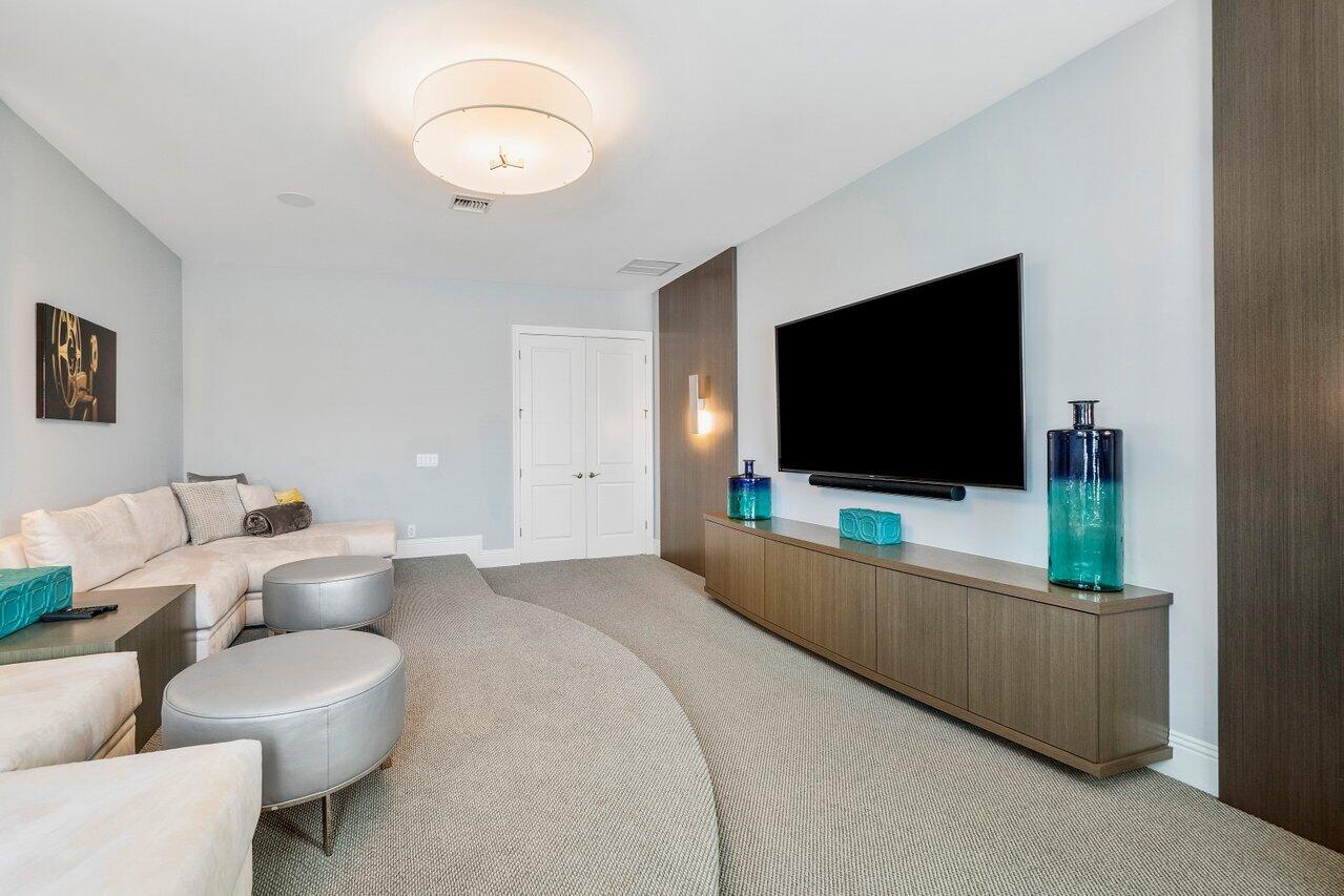 Royal Palm Polo - Residential