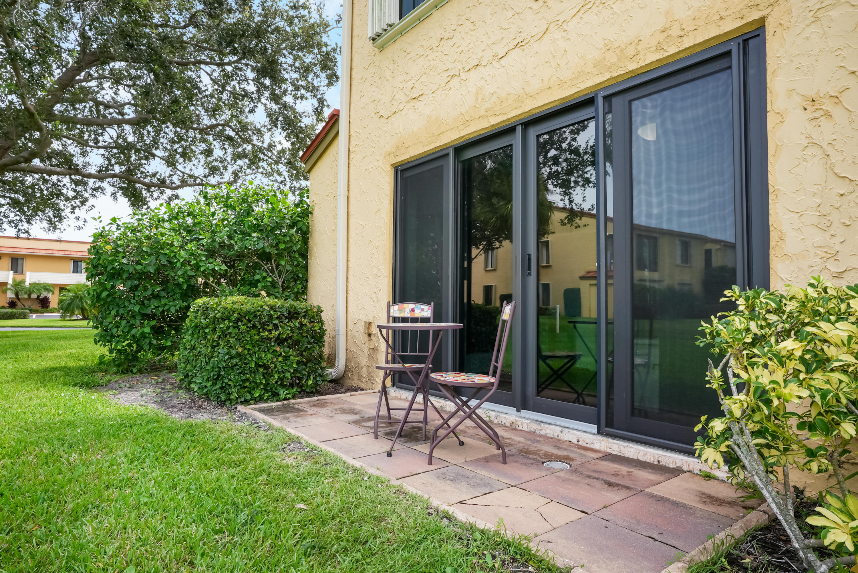 MILES GRANT CONDO - Residential