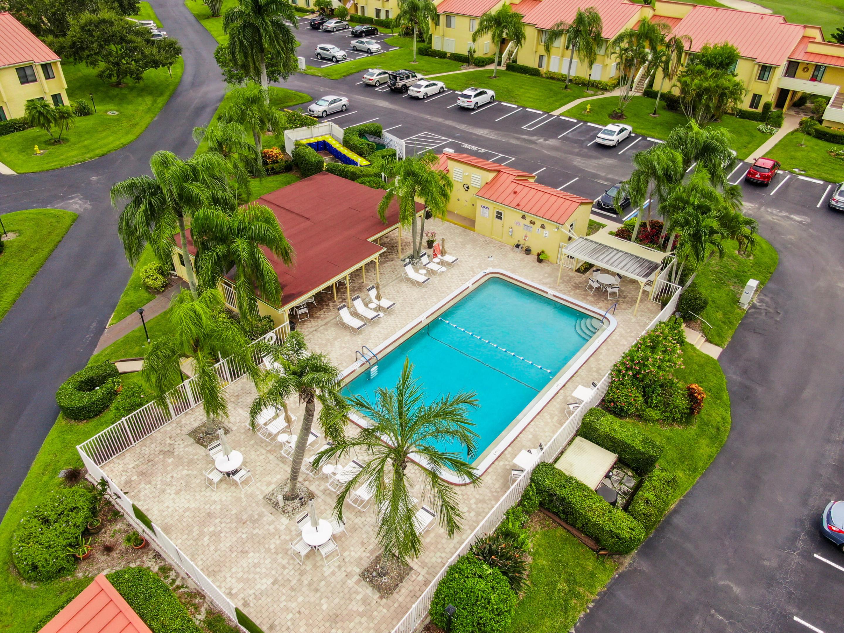 MILES GRANT CONDO - Residential