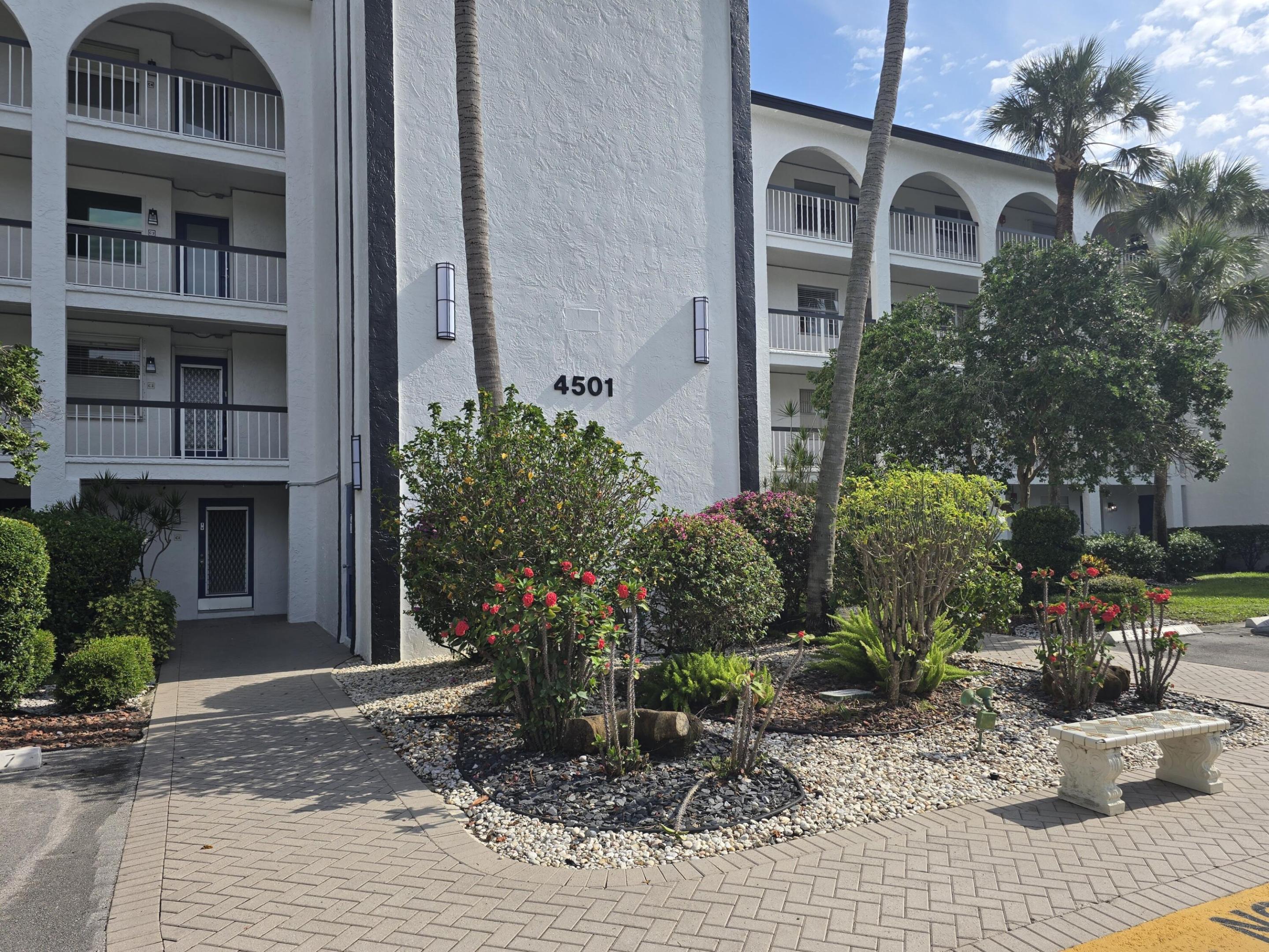 4501 Martinique C1 Way C1