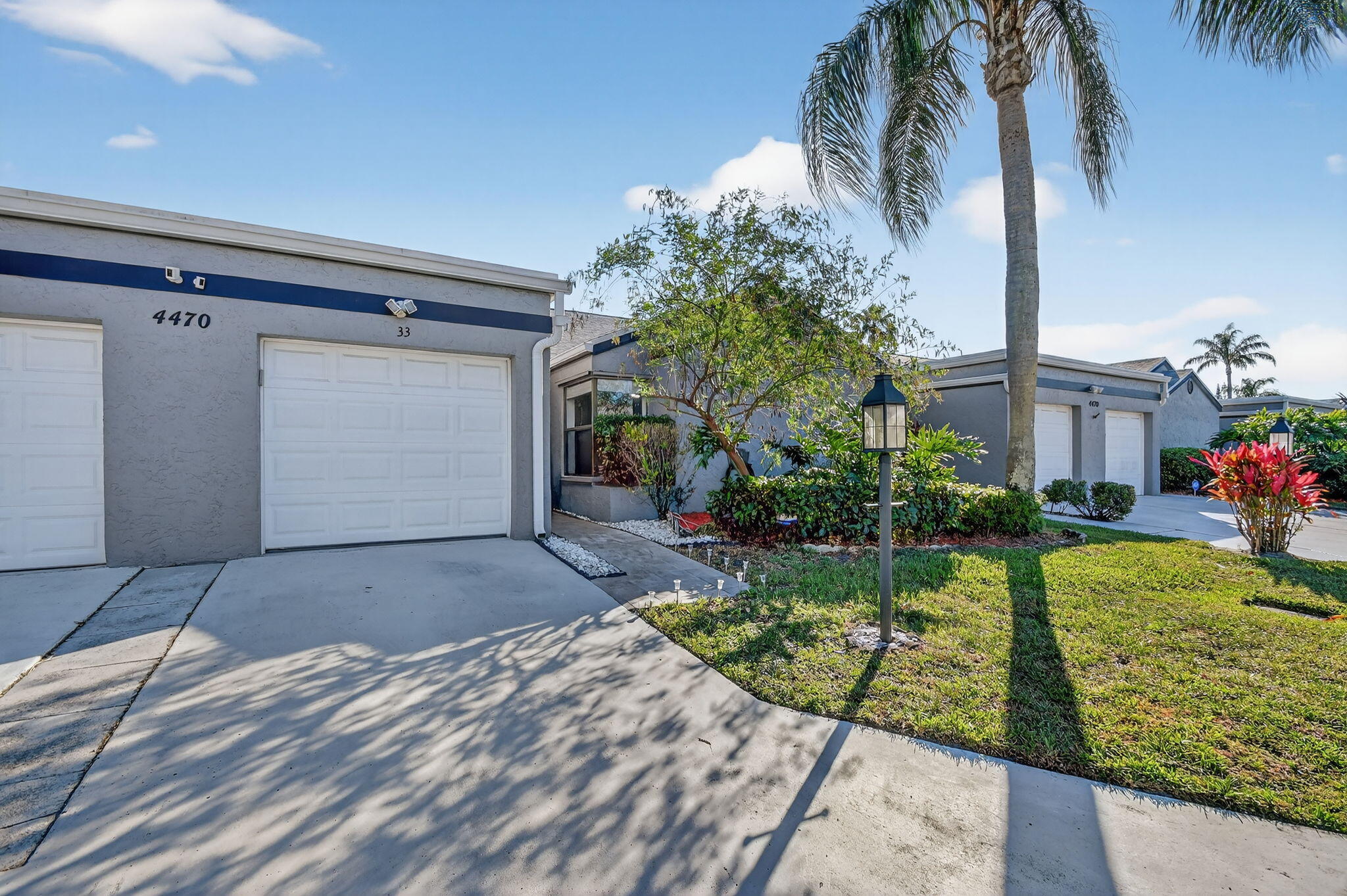 LAKESIDE GREEN 7 - Residential