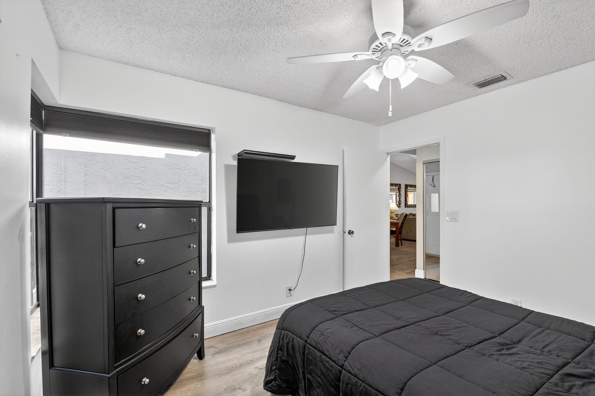 LAKESIDE GREEN 7 - Residential