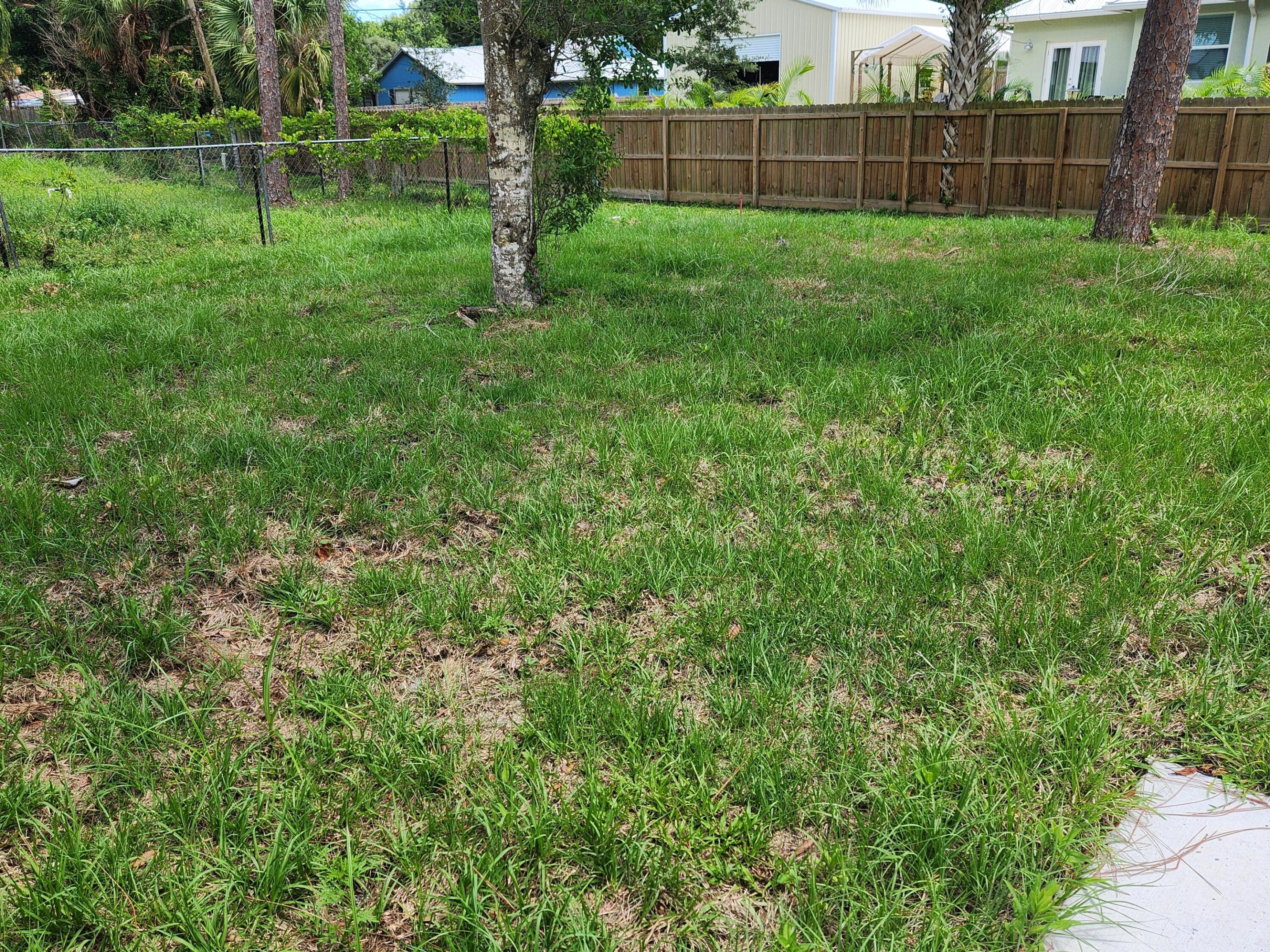 LAKEWOOD PARK UNIT 5 - Residential Lease
