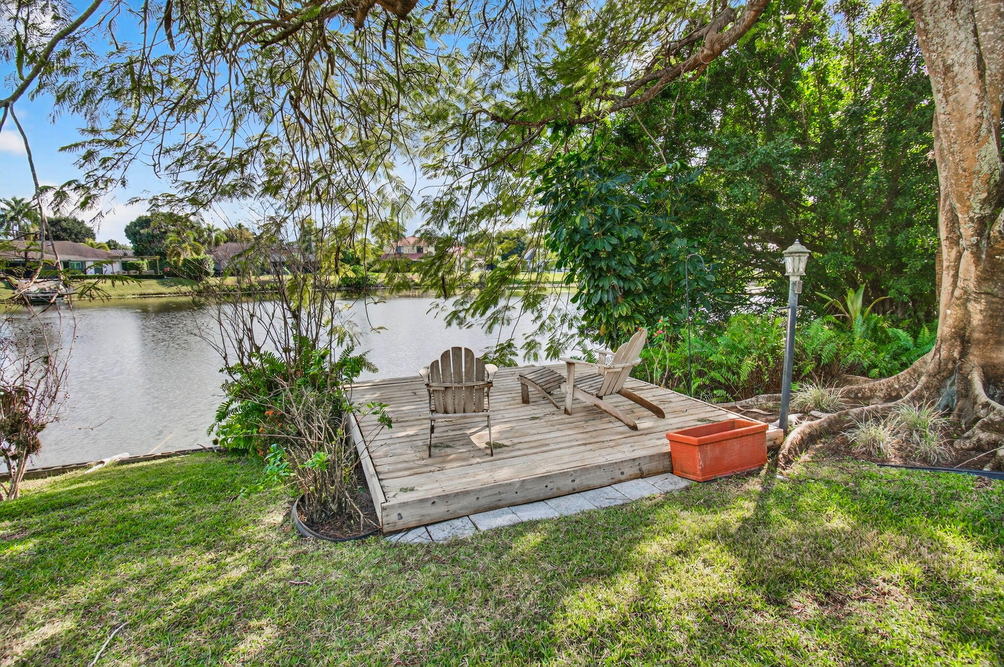 2036 Amesbury Circle