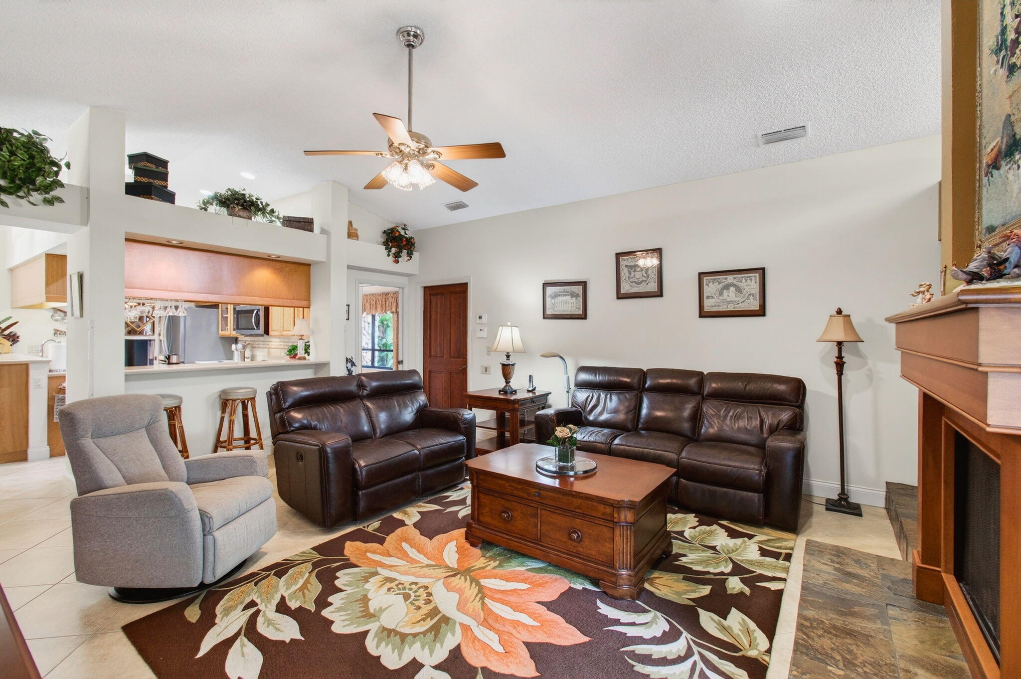 GREENVIEW SHORES 2 OF WELLINGTON - Residential