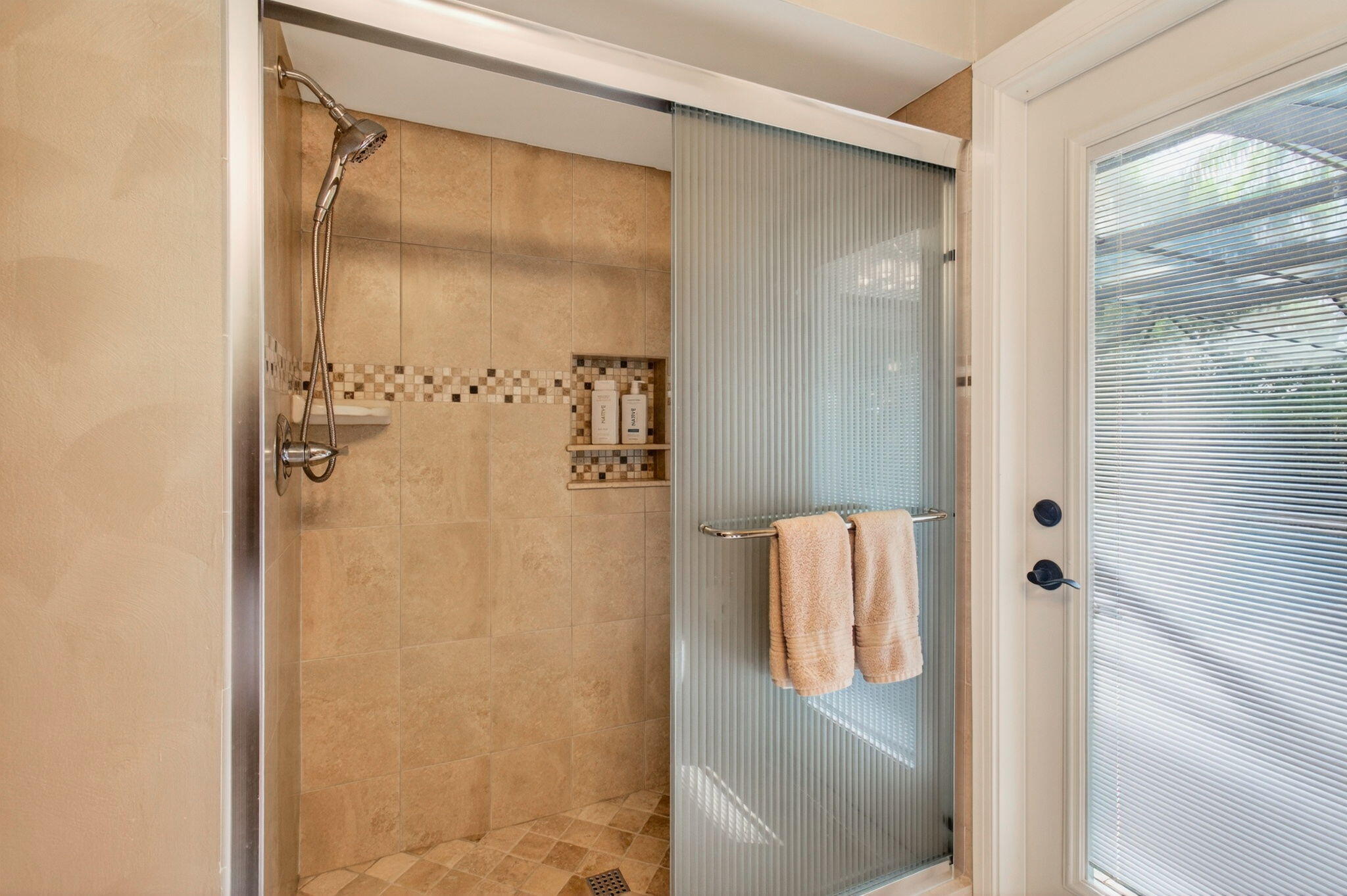 GREENVIEW SHORES 2 OF WELLINGTON - Residential