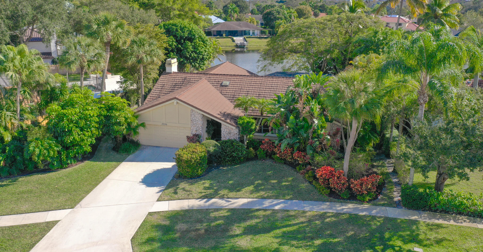 GREENVIEW SHORES 2 OF WELLINGTON - Residential