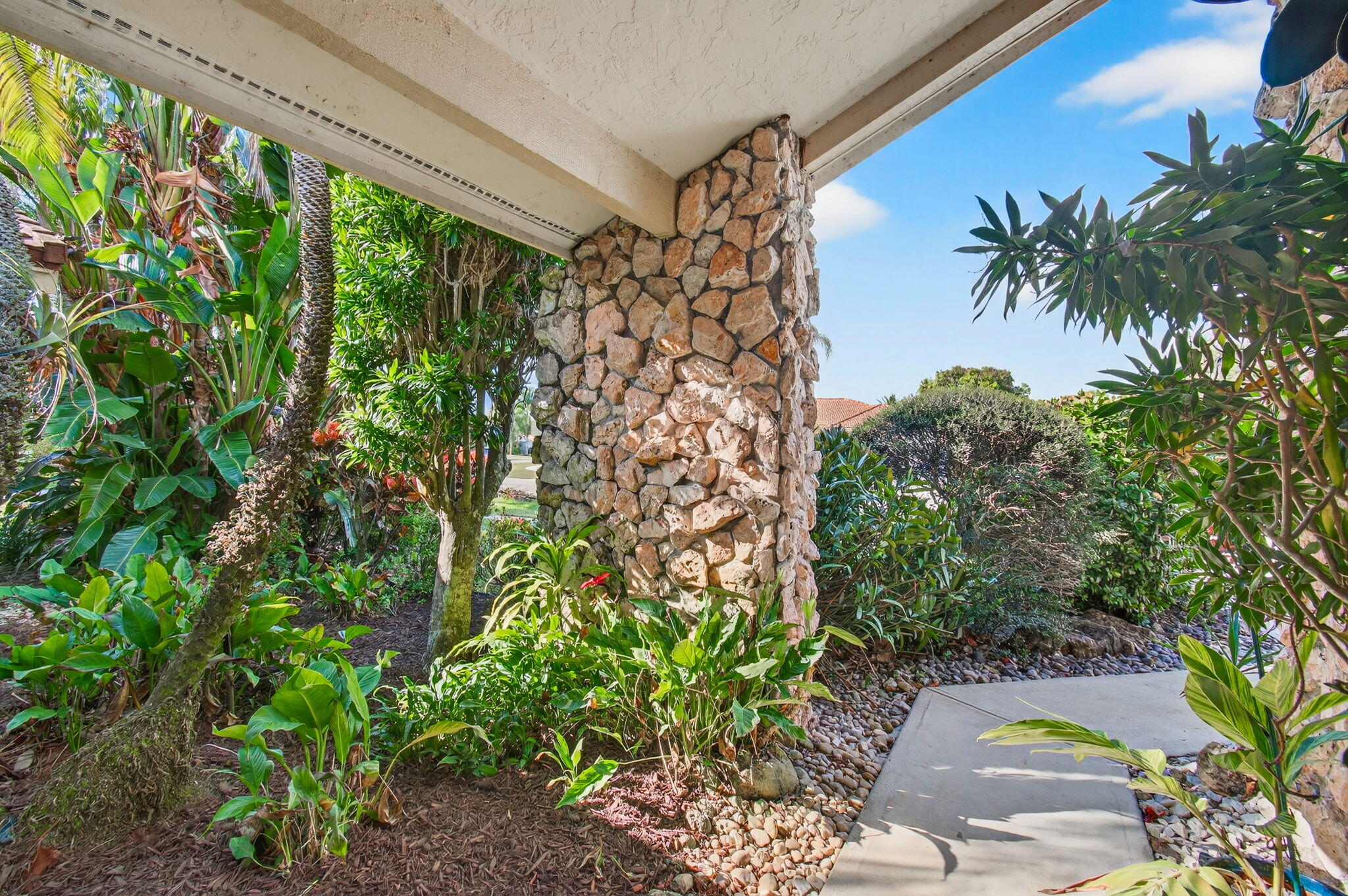 GREENVIEW SHORES 2 OF WELLINGTON - Residential