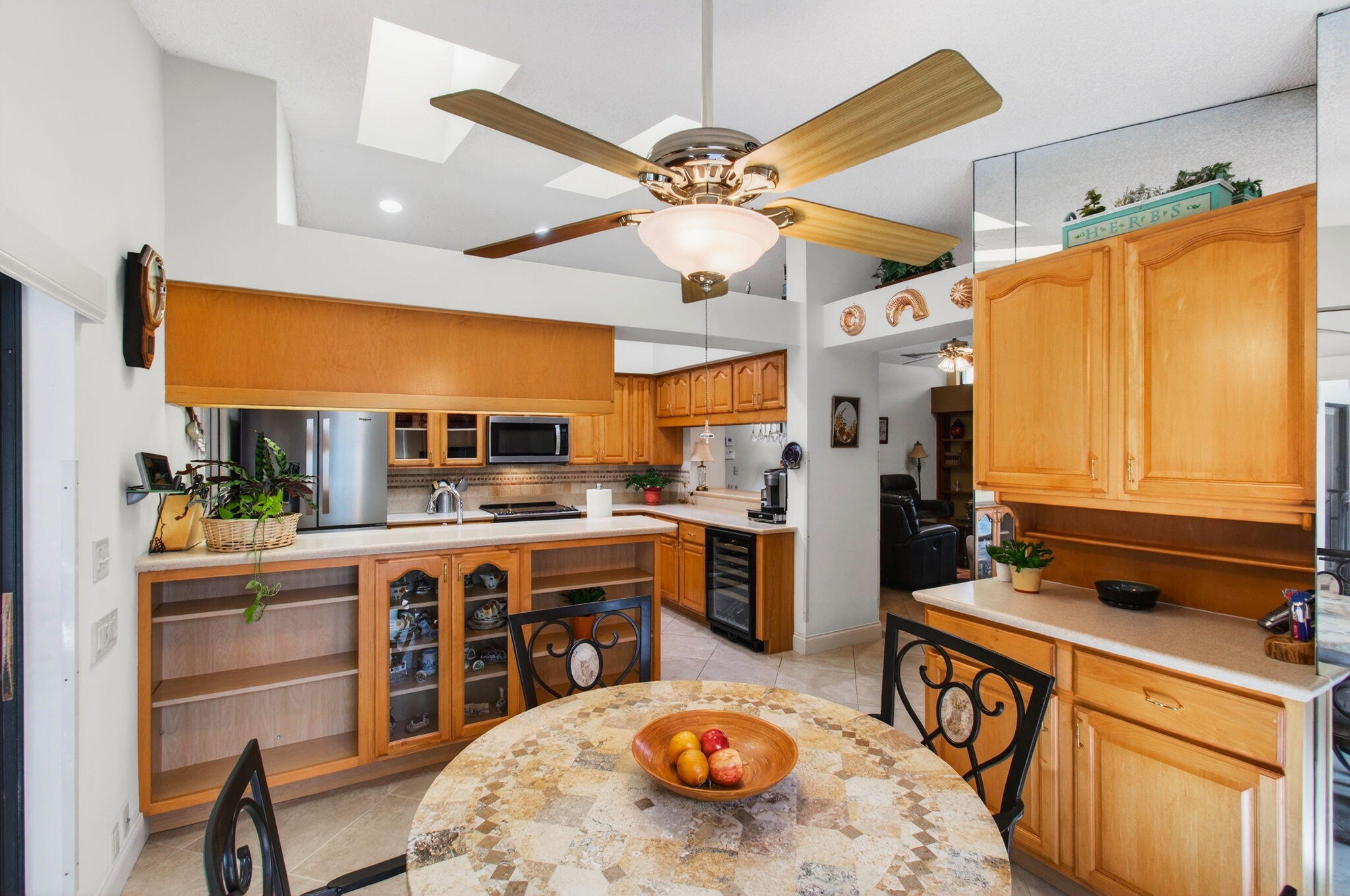 GREENVIEW SHORES 2 OF WELLINGTON - Residential