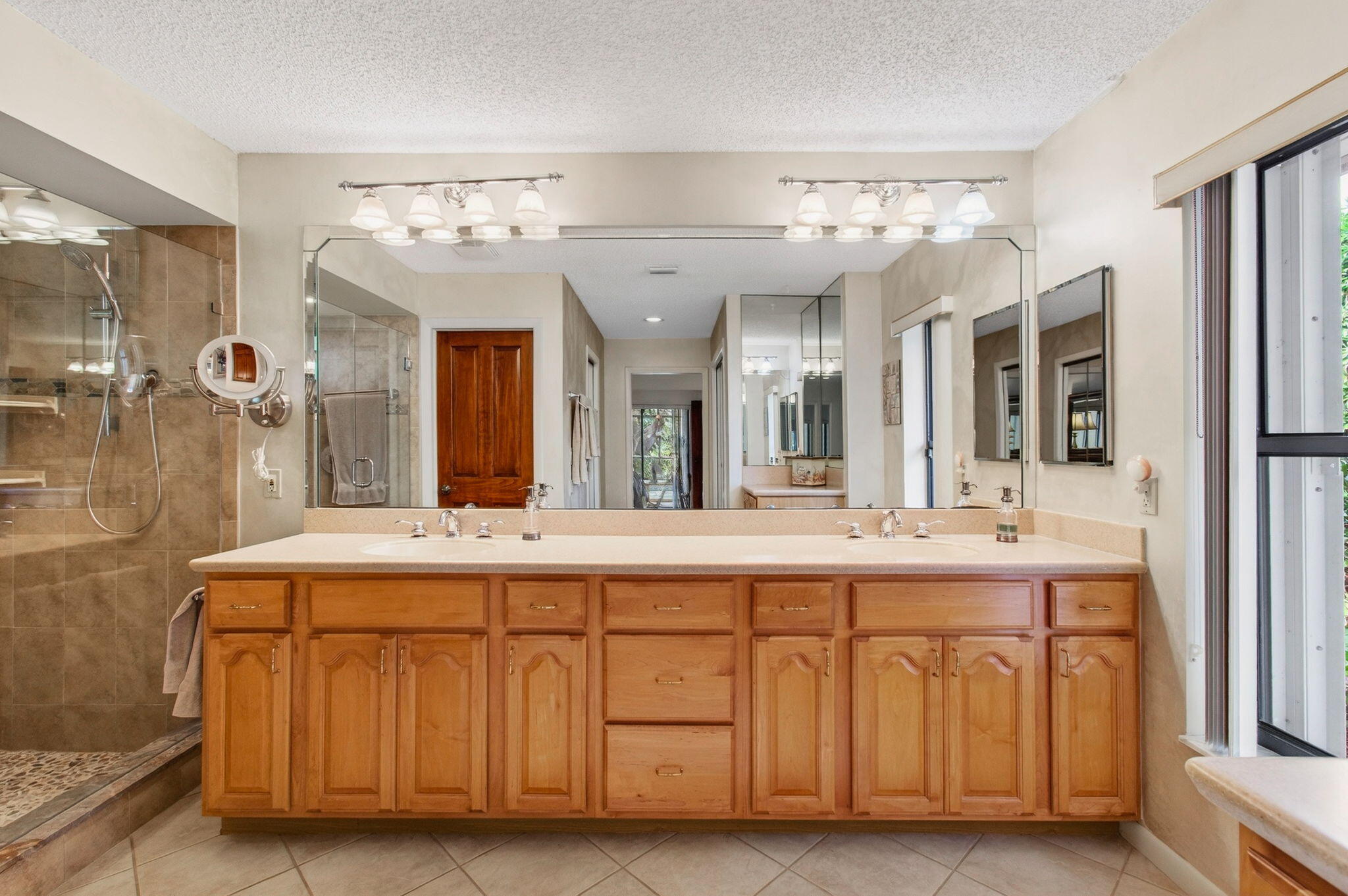 GREENVIEW SHORES 2 OF WELLINGTON - Residential