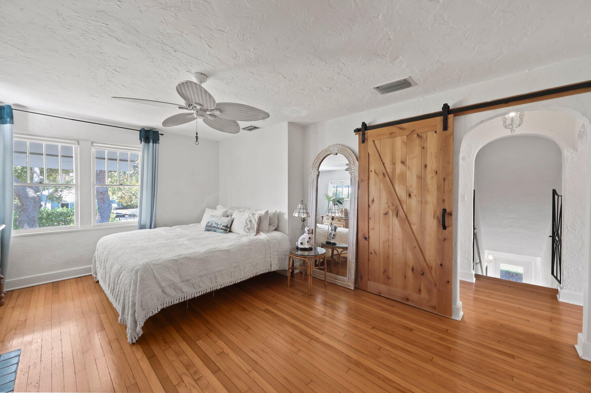 LAKE WORTH TOWN OF - Residential