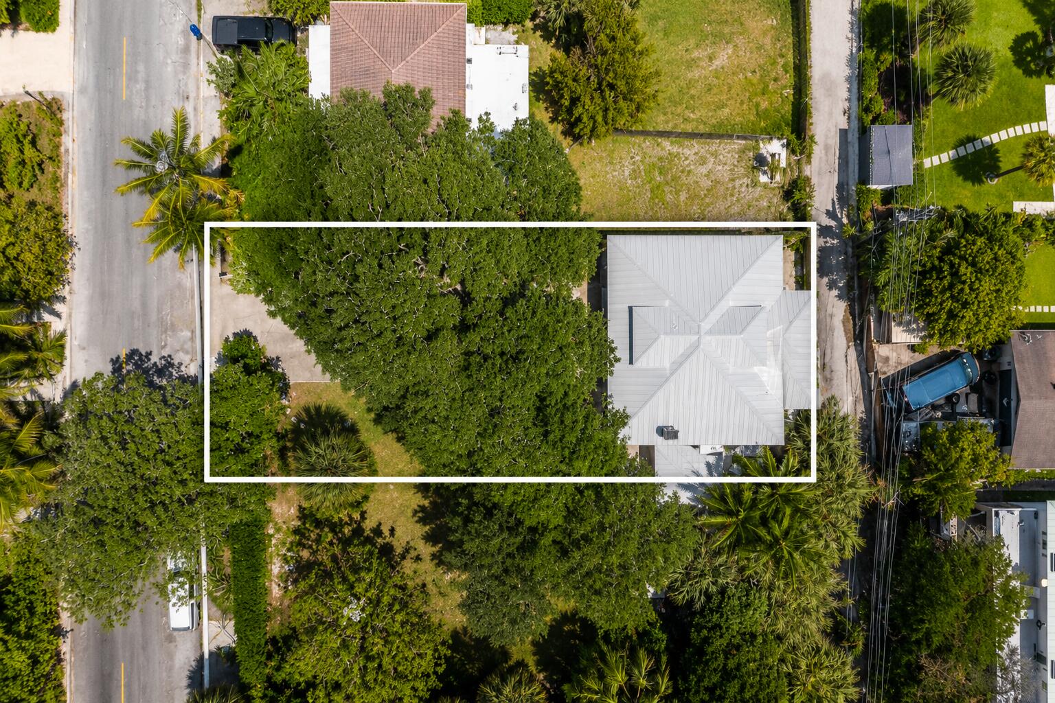 LAKE WORTH TOWN OF - Residential