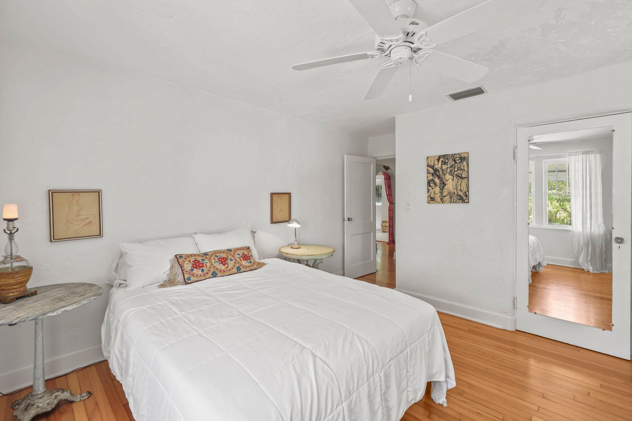 LAKE WORTH TOWN OF - Residential