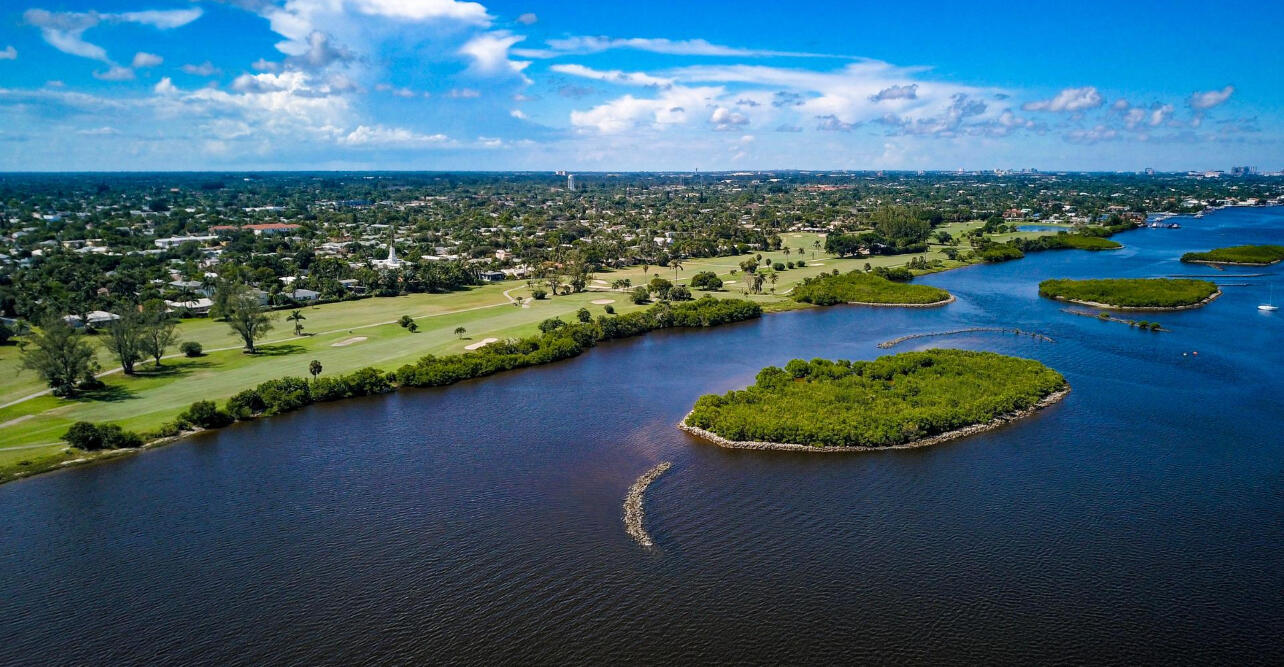 LAKE WORTH TOWN OF - Residential