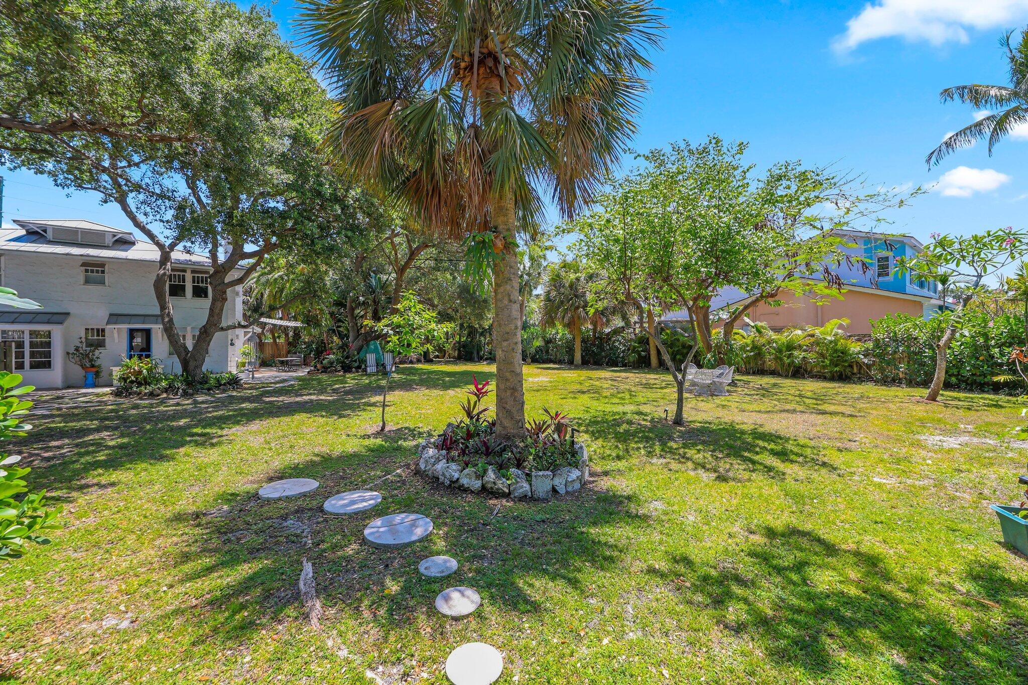 LAKE WORTH TOWN OF - Residential