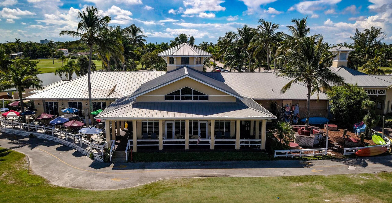 LAKE WORTH TOWN OF - Residential