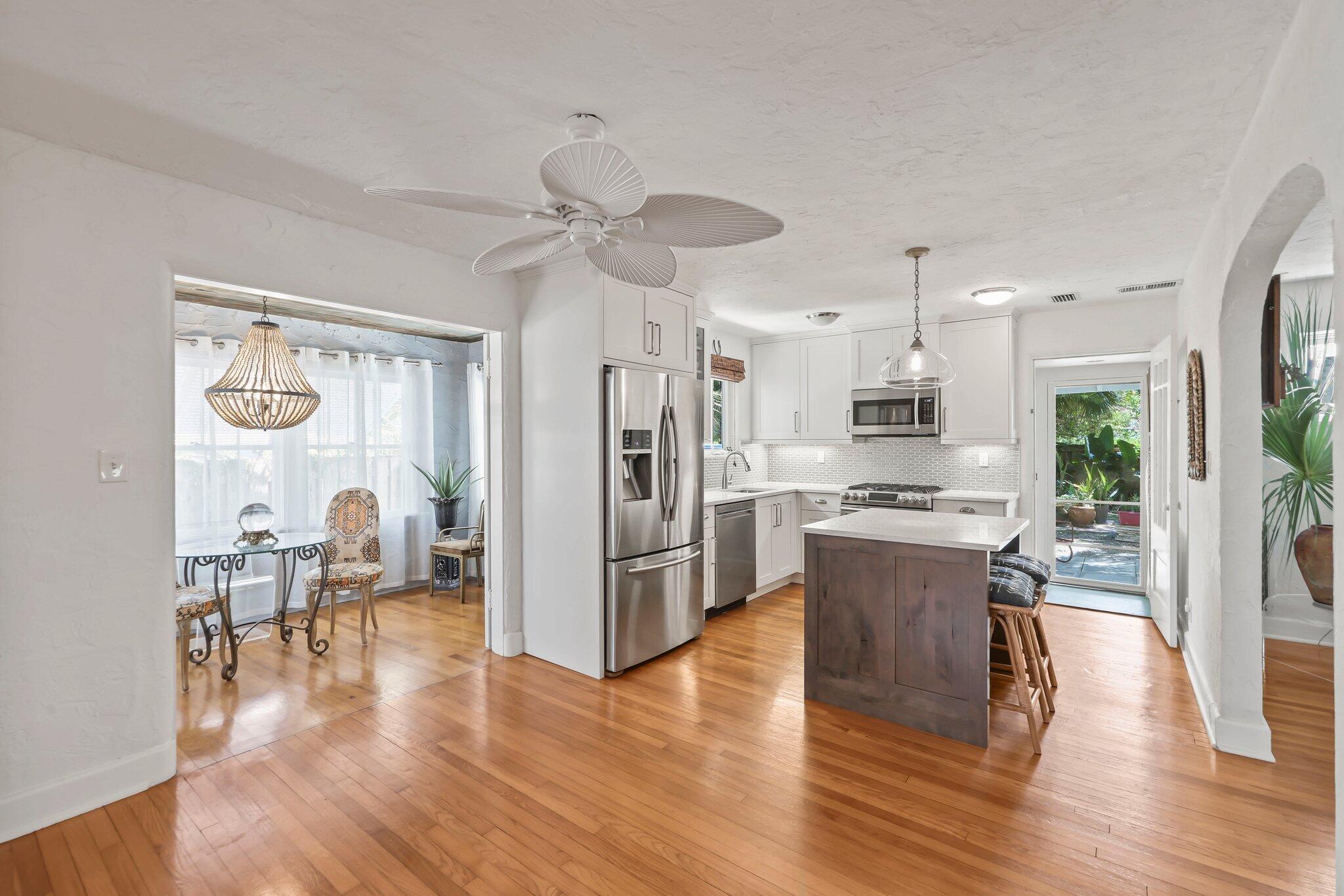 LAKE WORTH TOWN OF - Residential