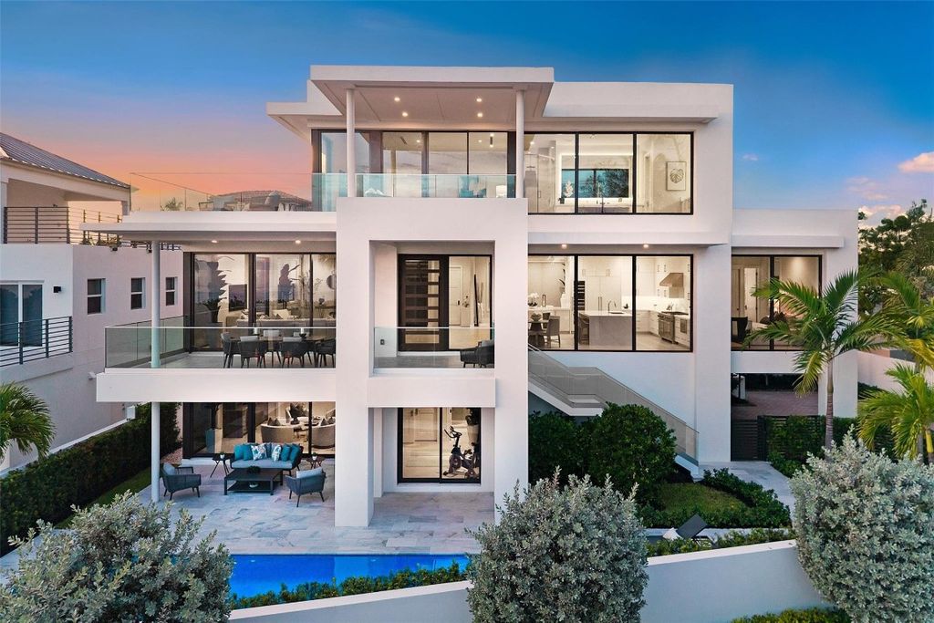 Photo of 1813 N Fort Lauderdale Beach Boulevard, Fort Lauderdale, FL 33305 (MLS # F10533620)