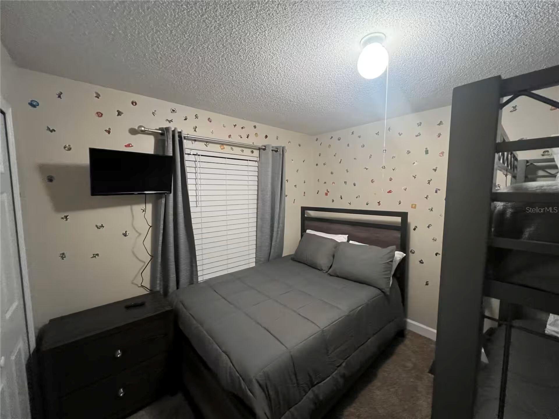 LAKESIDE AT BASS LAKE - Residential