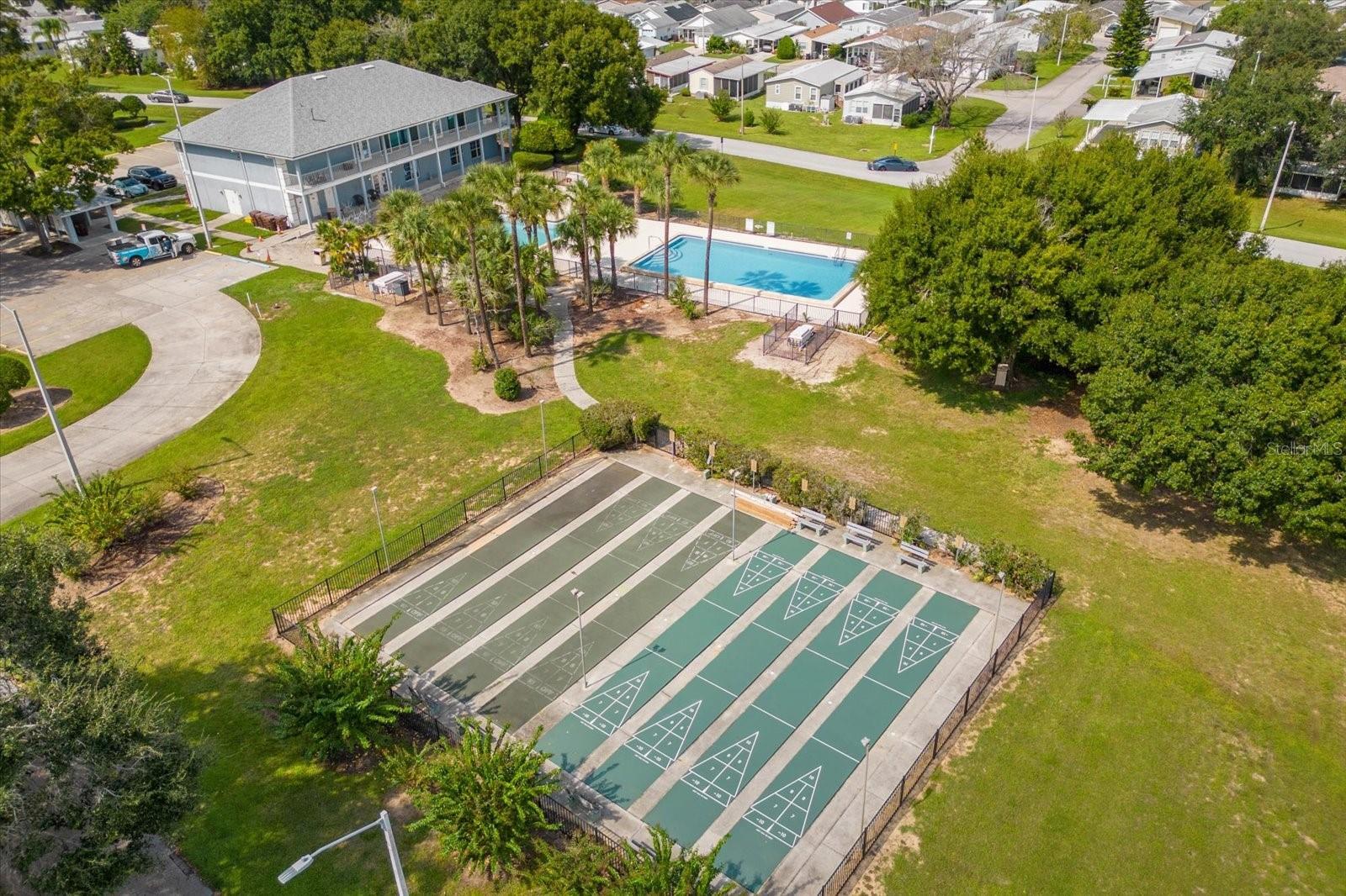 LAKESIDE AT BASS LAKE - Residential