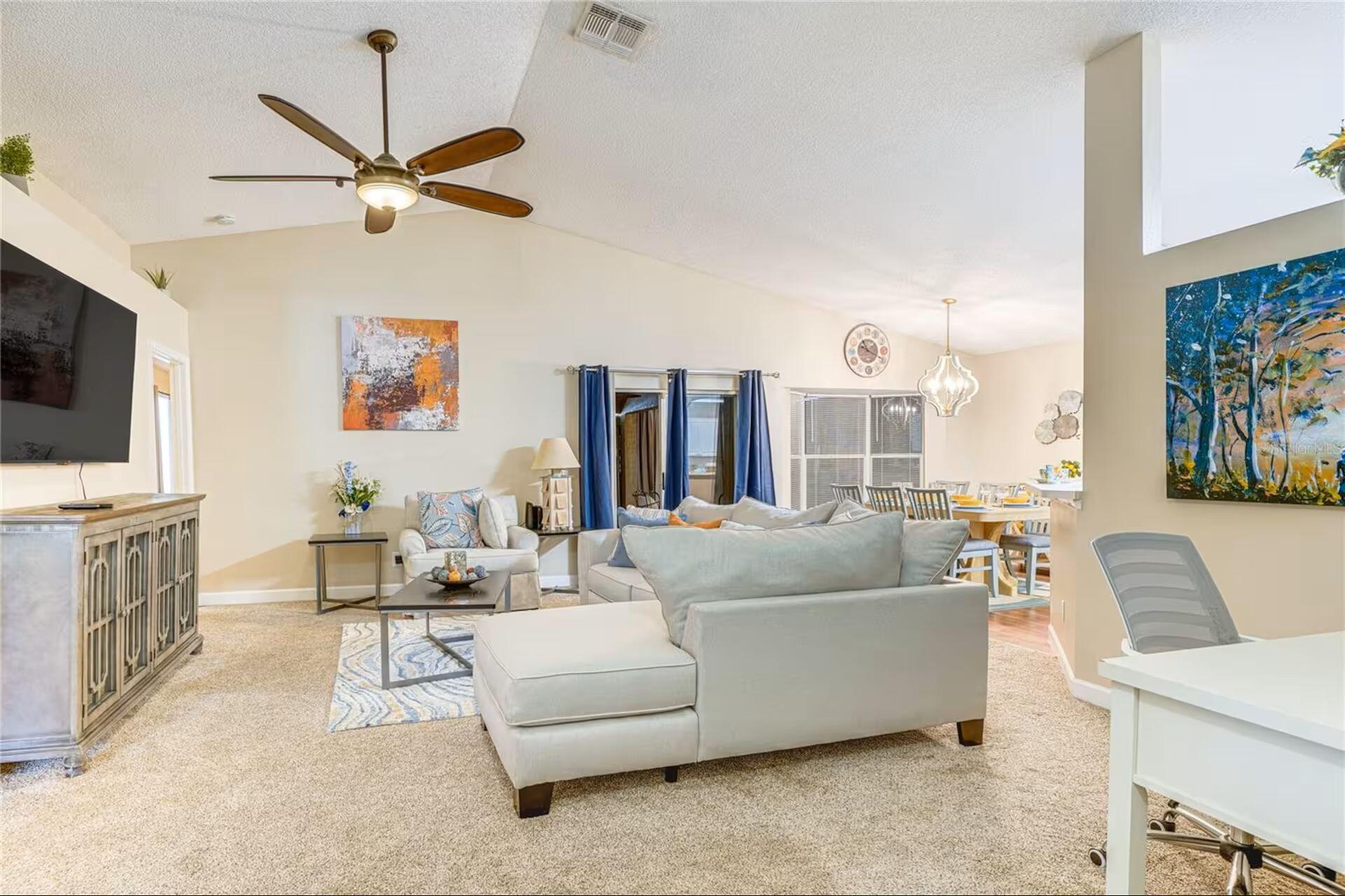 LAKESIDE AT BASS LAKE - Residential