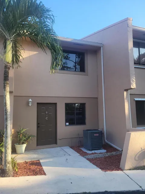 139 Sparrow Drive Unit 4c, Royal Palm Beach, FL MLS: R11074161