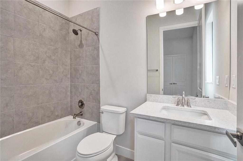 MCJUNKIN FARMS PLAT - Residential