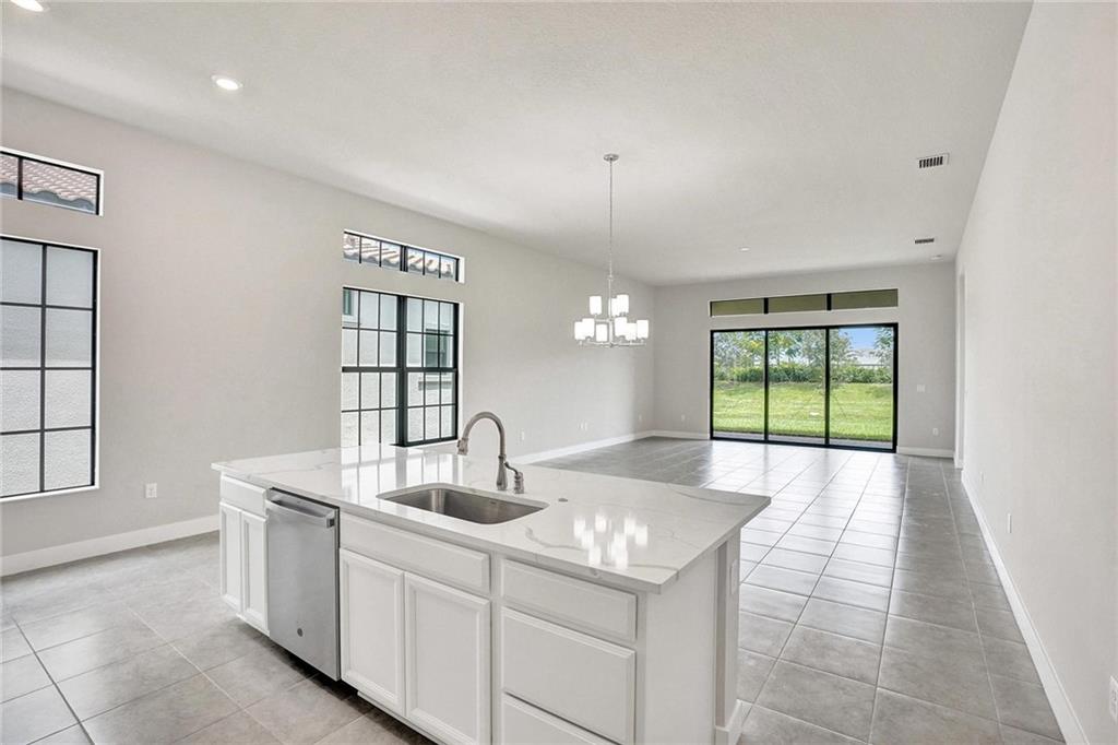 MCJUNKIN FARMS PLAT - Residential
