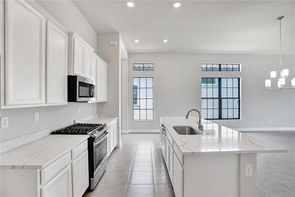 MCJUNKIN FARMS PLAT - Residential