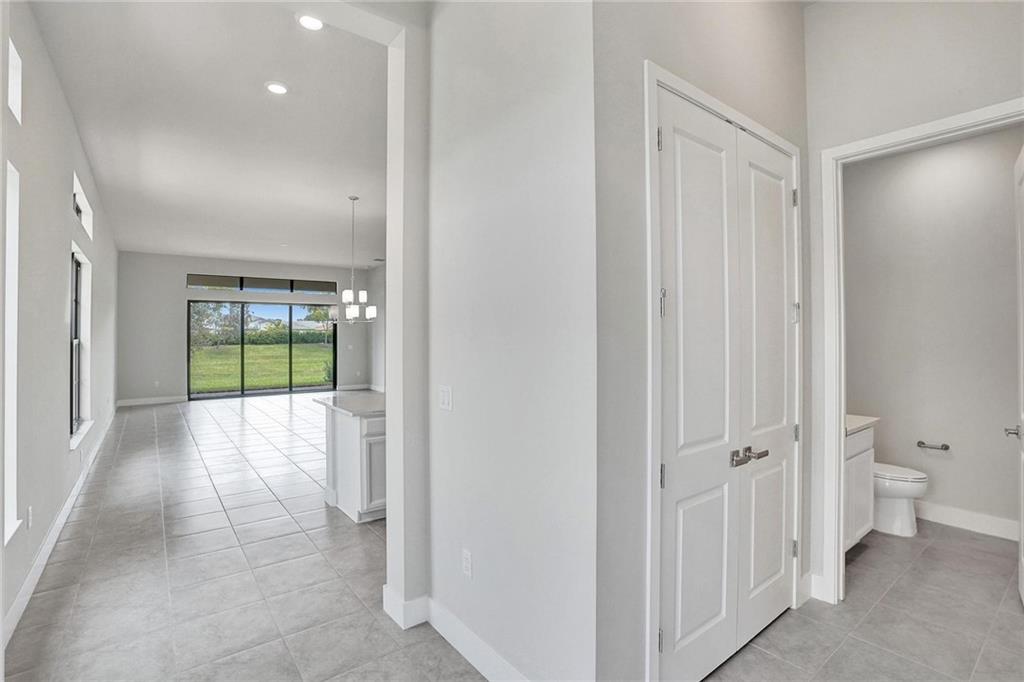 MCJUNKIN FARMS PLAT - Residential