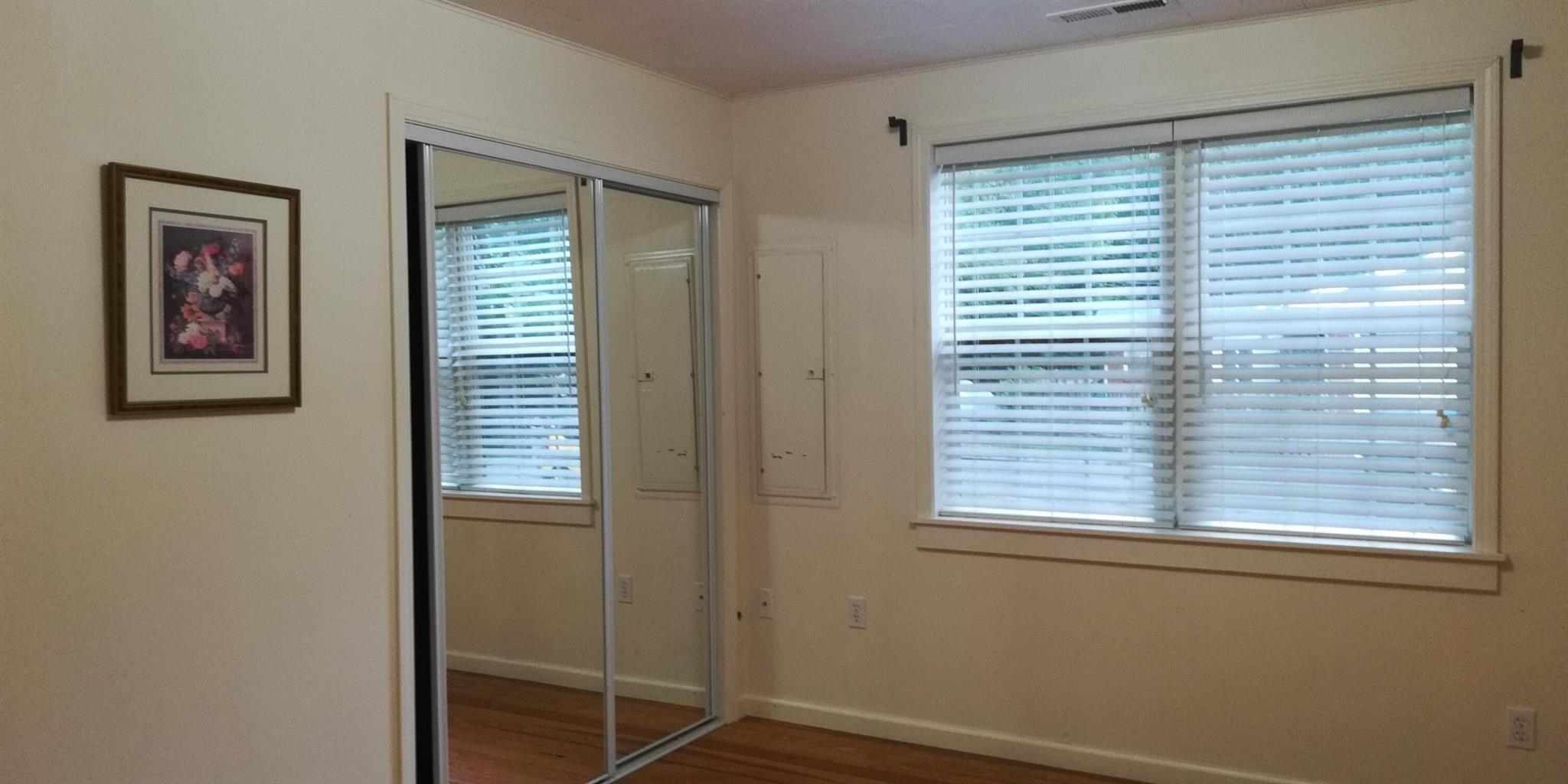 CROCKETTS MEADOWS 2 - Residential Lease