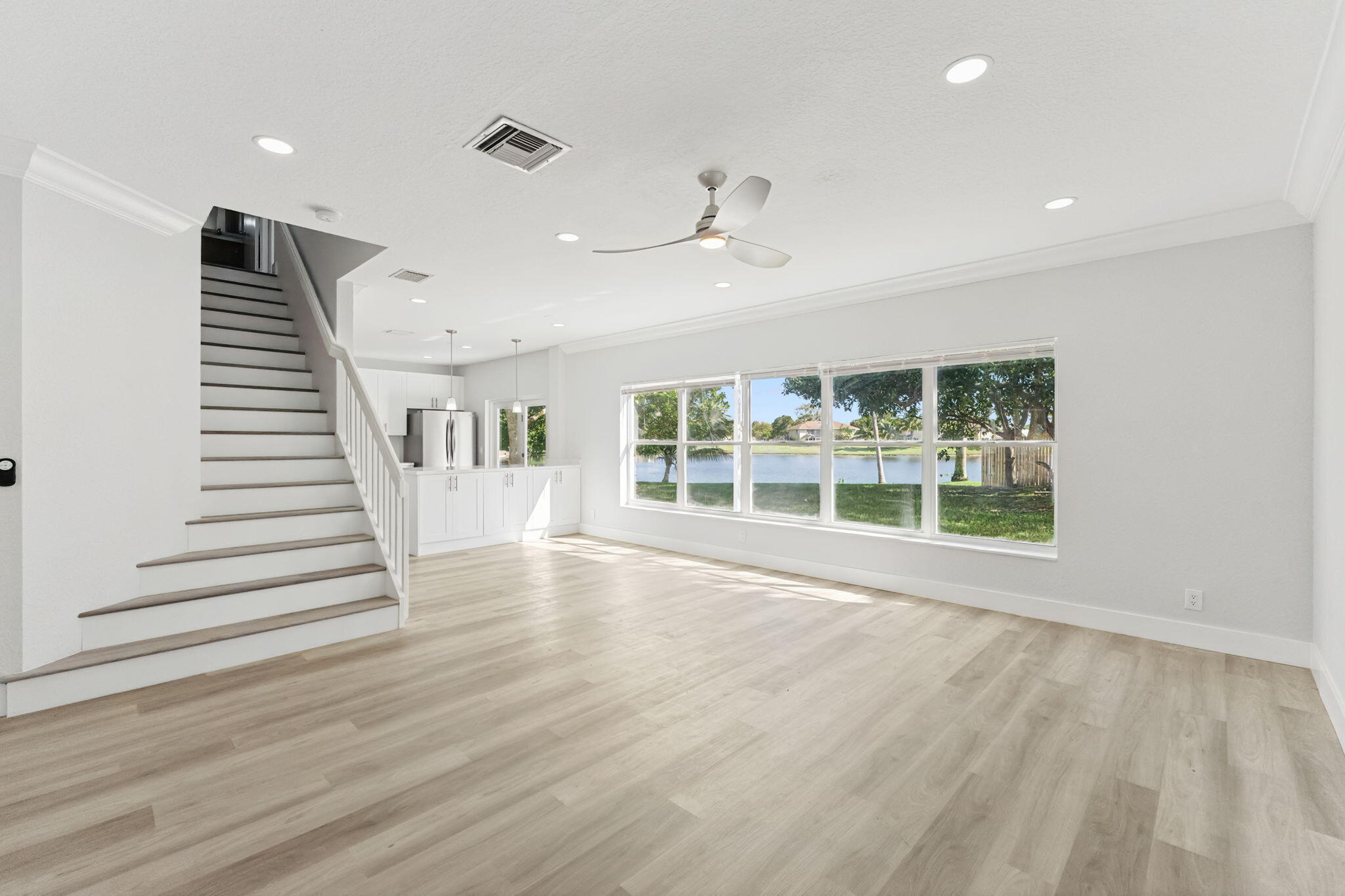 31 Swallow Drive