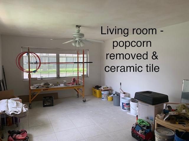 LIMETREE CONDO - Residential