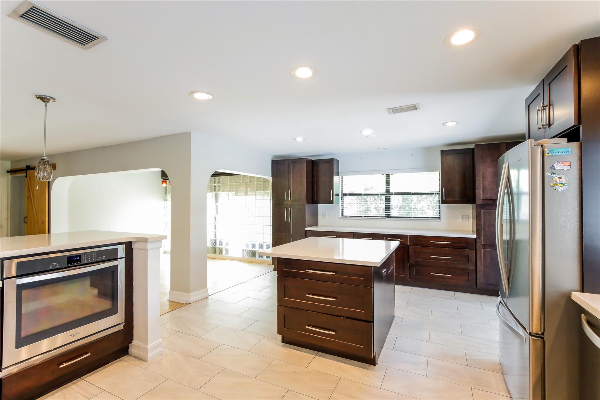 Shadow Wood 80-38 B - Residential