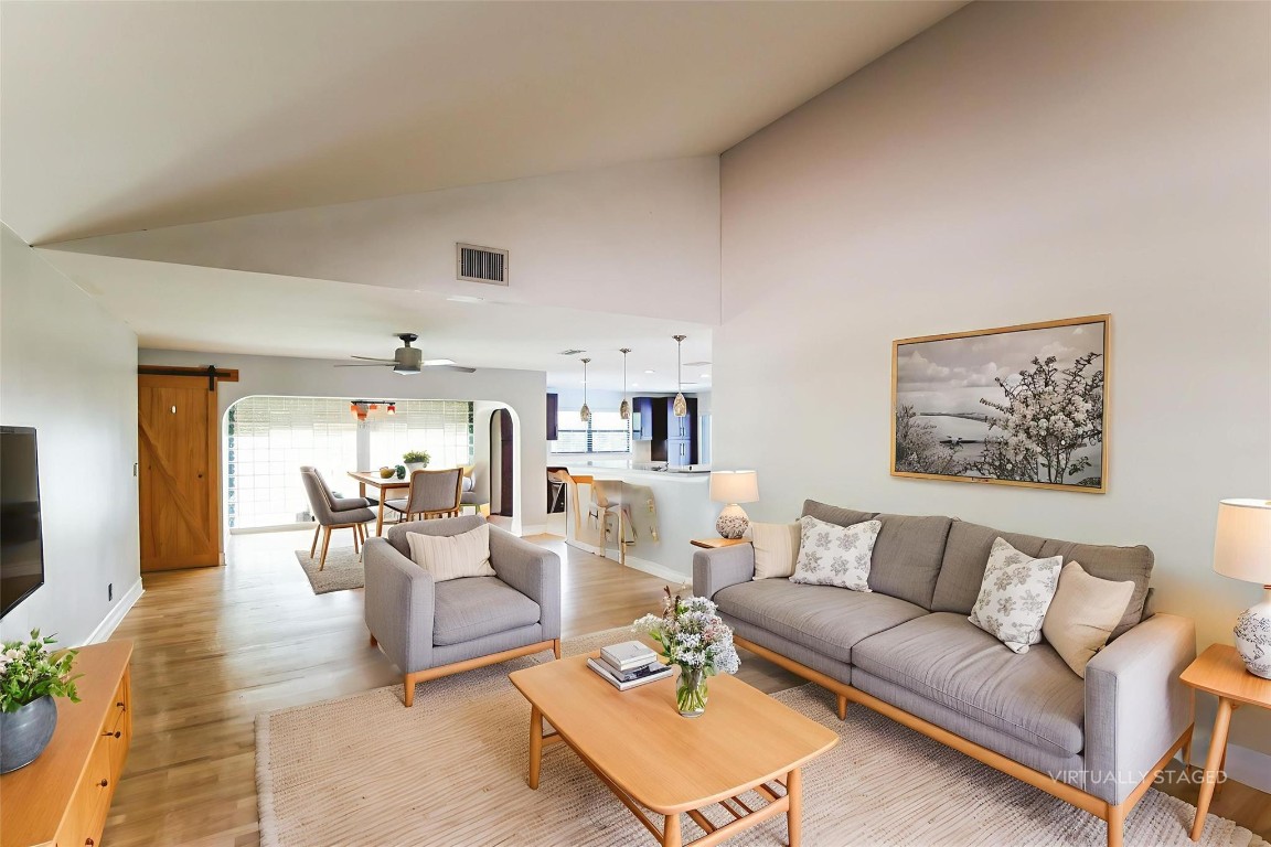 Shadow Wood 80-38 B - Residential