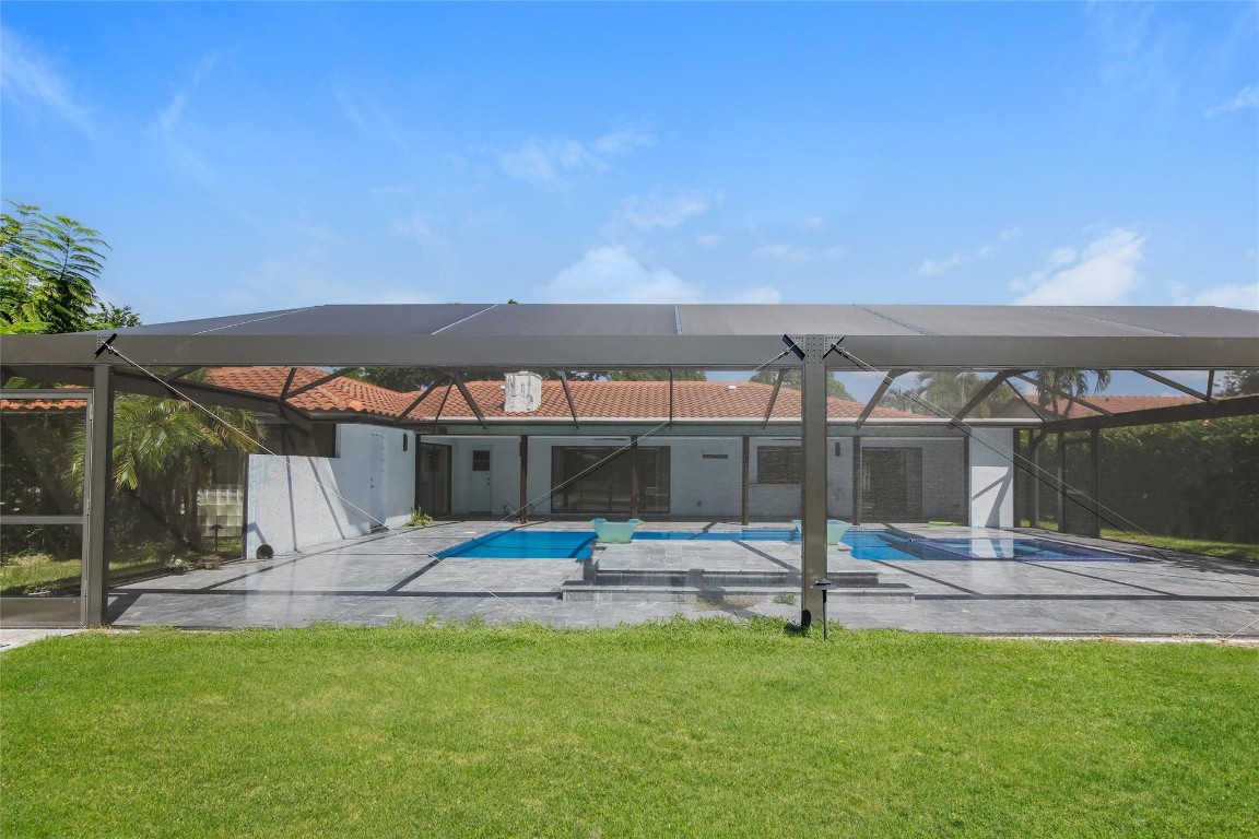 Shadow Wood 80-38 B - Residential