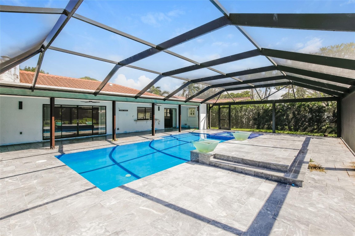 Shadow Wood 80-38 B - Residential