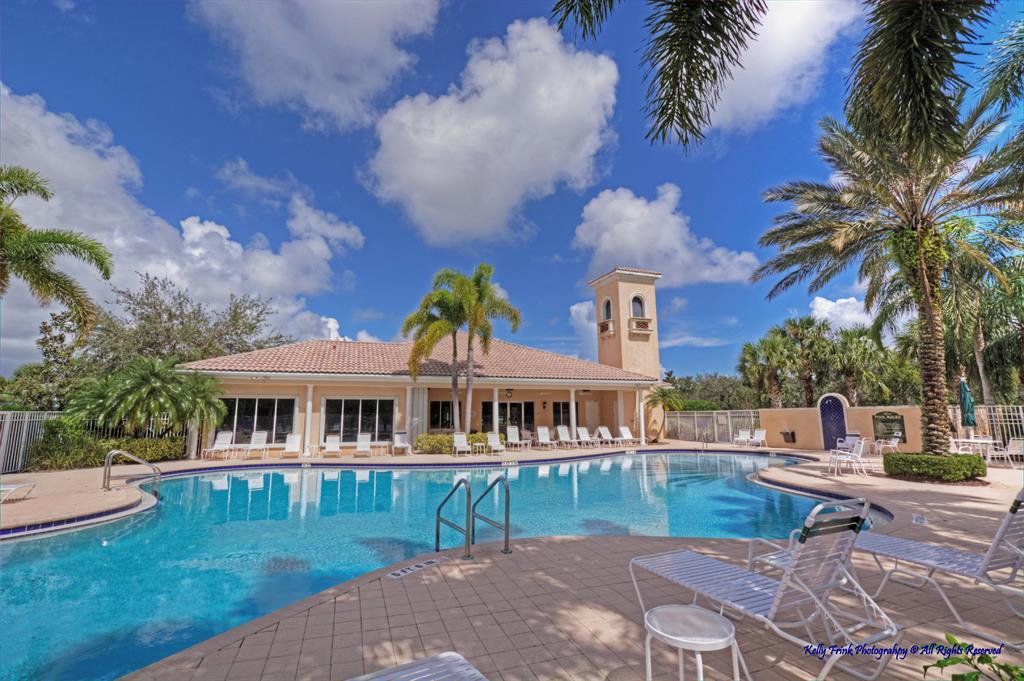 RETREAT - Residential