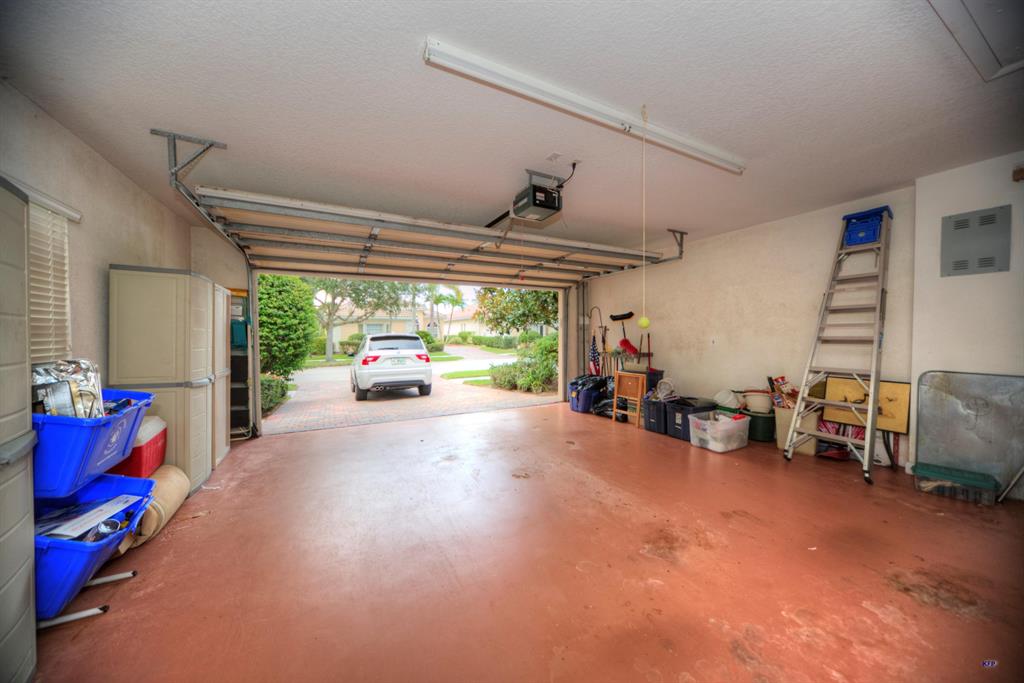 RETREAT - Residential