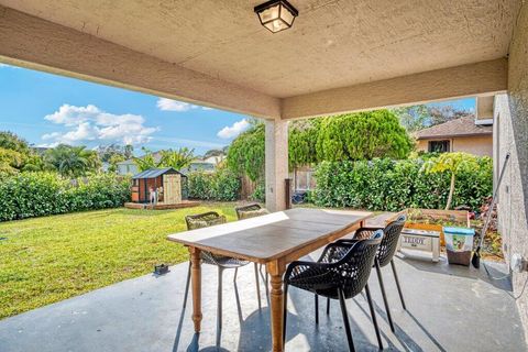 A home in Port St Lucie