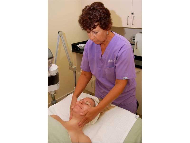 Symphony Condominium - Residential Lease