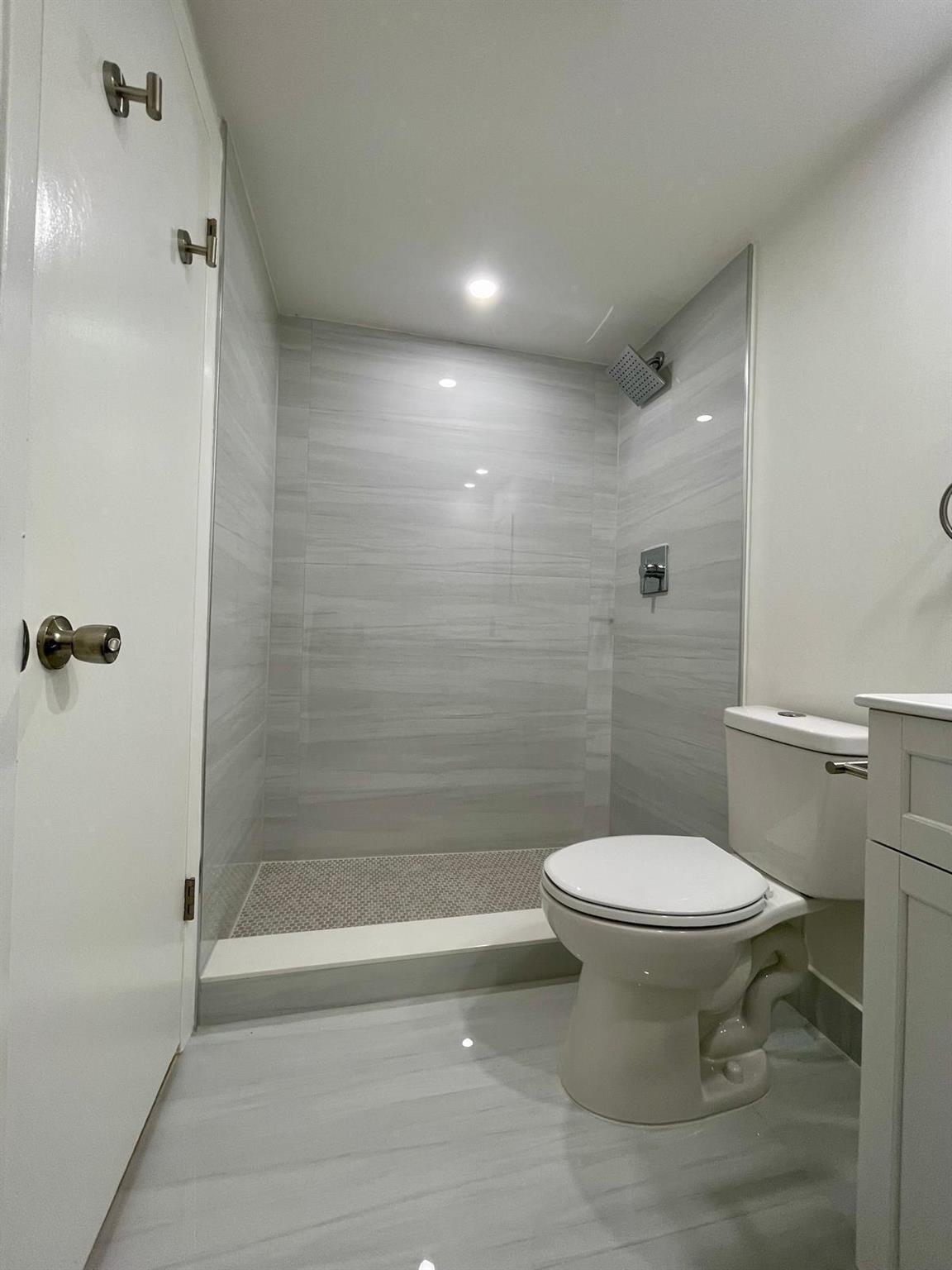 CENTURY VILLAGE BRIGHTON - Residential Lease