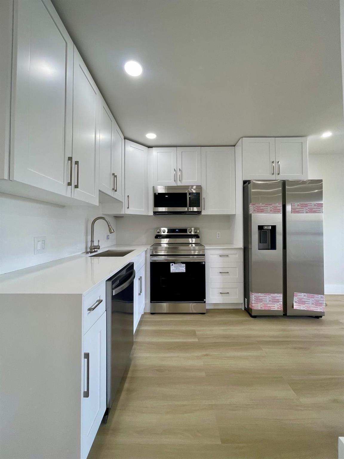 CENTURY VILLAGE BRIGHTON - Residential Lease