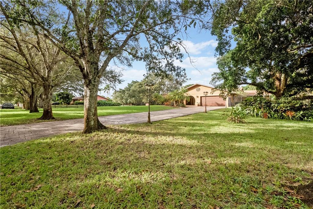 OAK HILL/FLA FRUIT LANDS - Residential