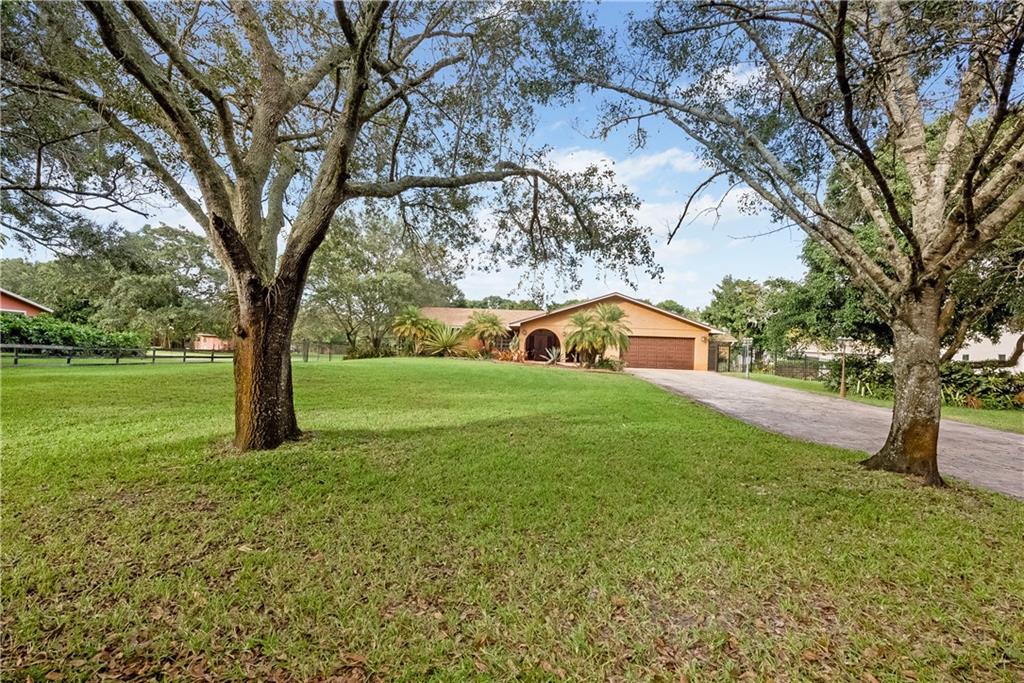 OAK HILL/FLA FRUIT LANDS - Residential