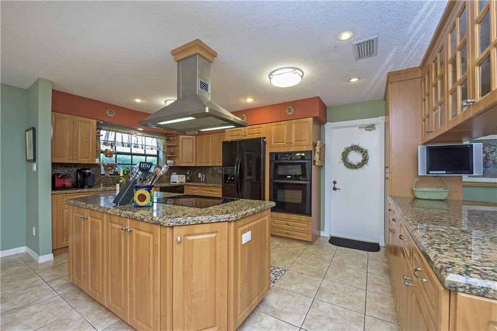 OAK HILL/FLA FRUIT LANDS - Residential